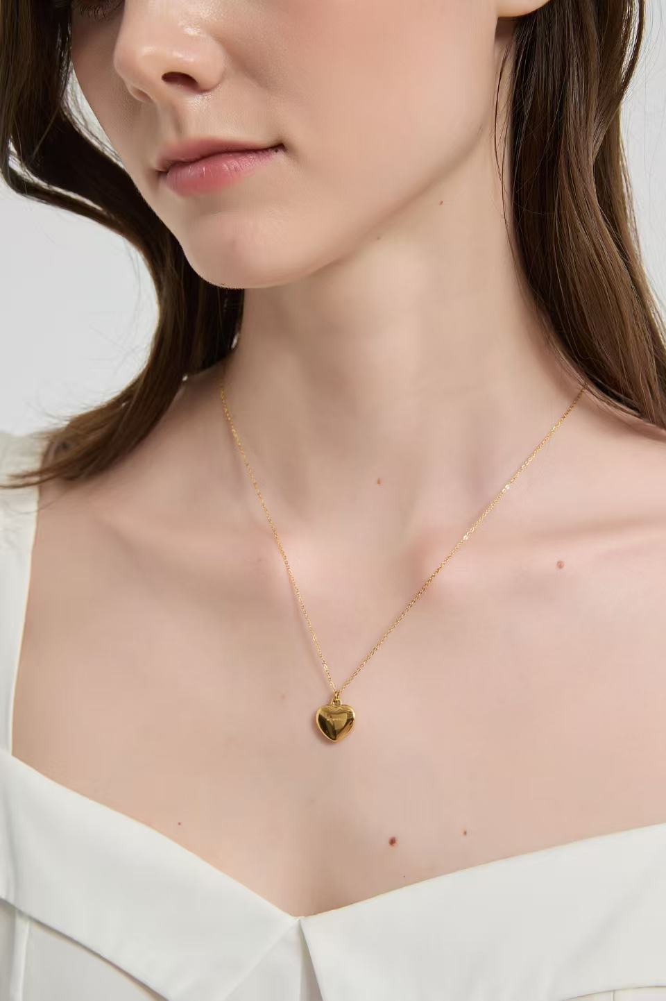 Smooth Heart Mirror Necklace