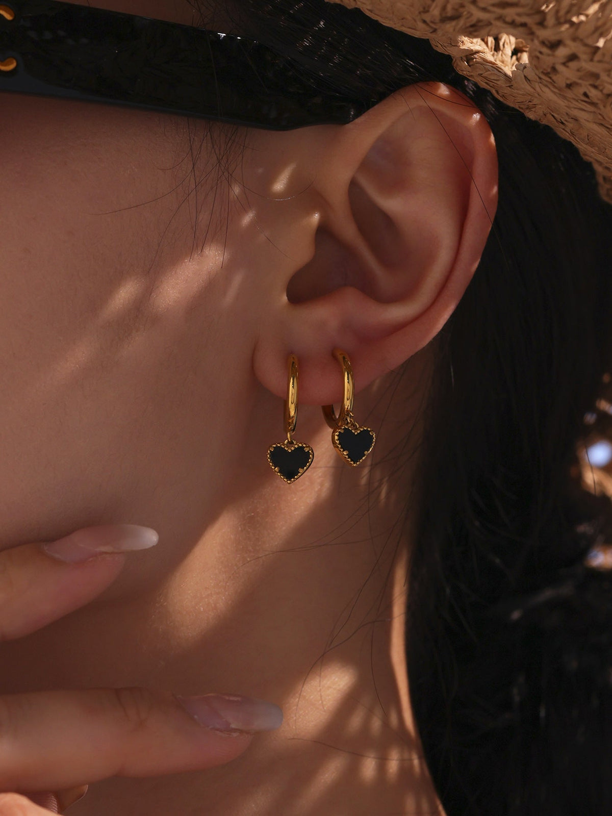 Black Agate Heart Hoop Earrings - Moonix