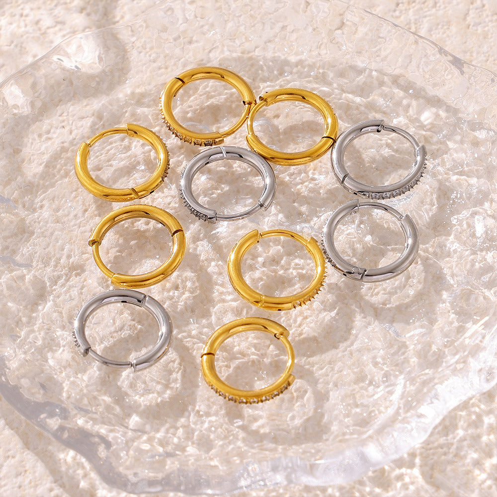 Classic CZ Hoop Earring - Moonix