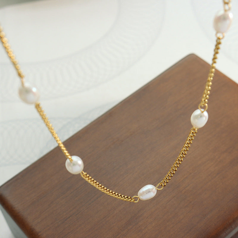 Classic Pearl Station Necklace - Moonix