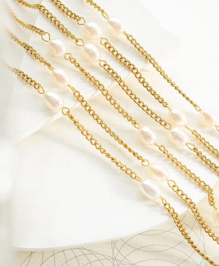 Classic Pearl Station Necklace - Moonix