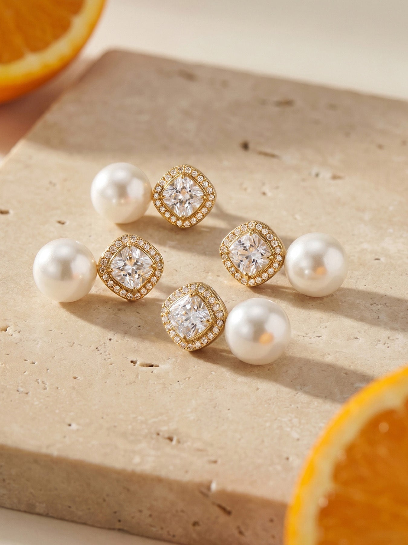 Cushion Frame Pearl Earrings - Moonix