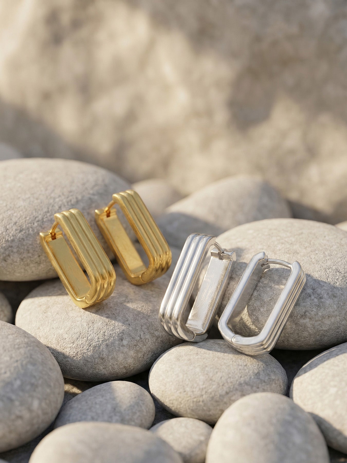 Ribbon Tier Rectangle Hoop Earrings - Moonix