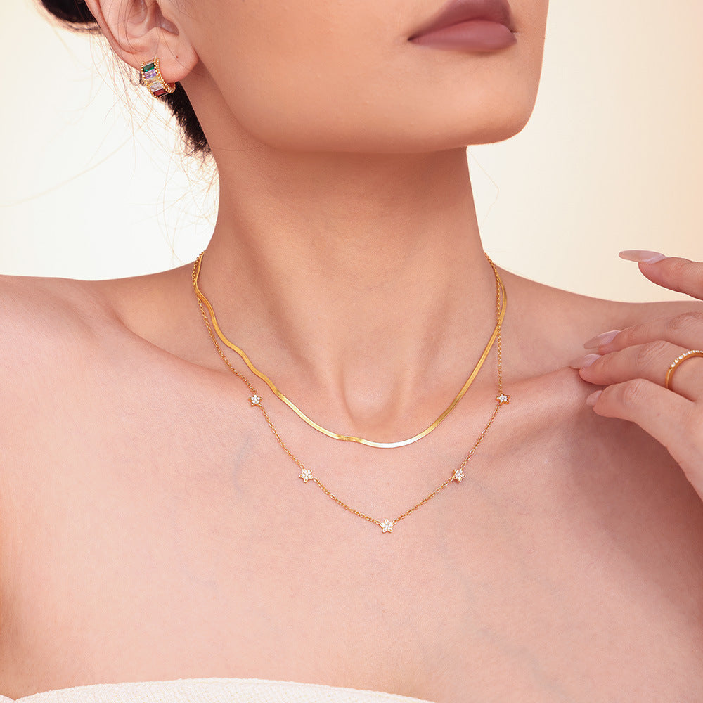 Star Zircon Station Necklace - Moonix