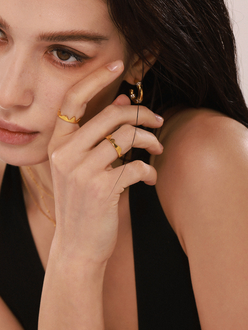 Wavy Crown Ring - Moonix