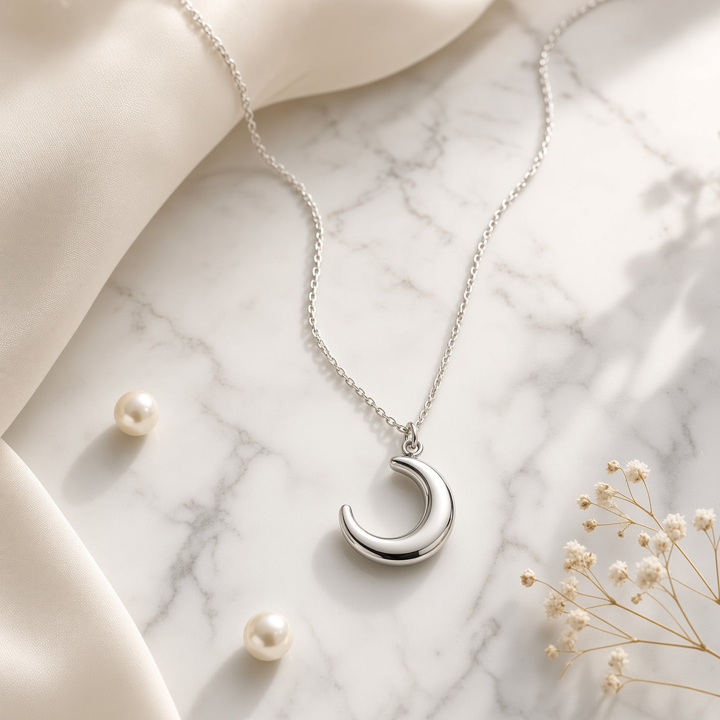 Smooth Moonix Mirror Necklace