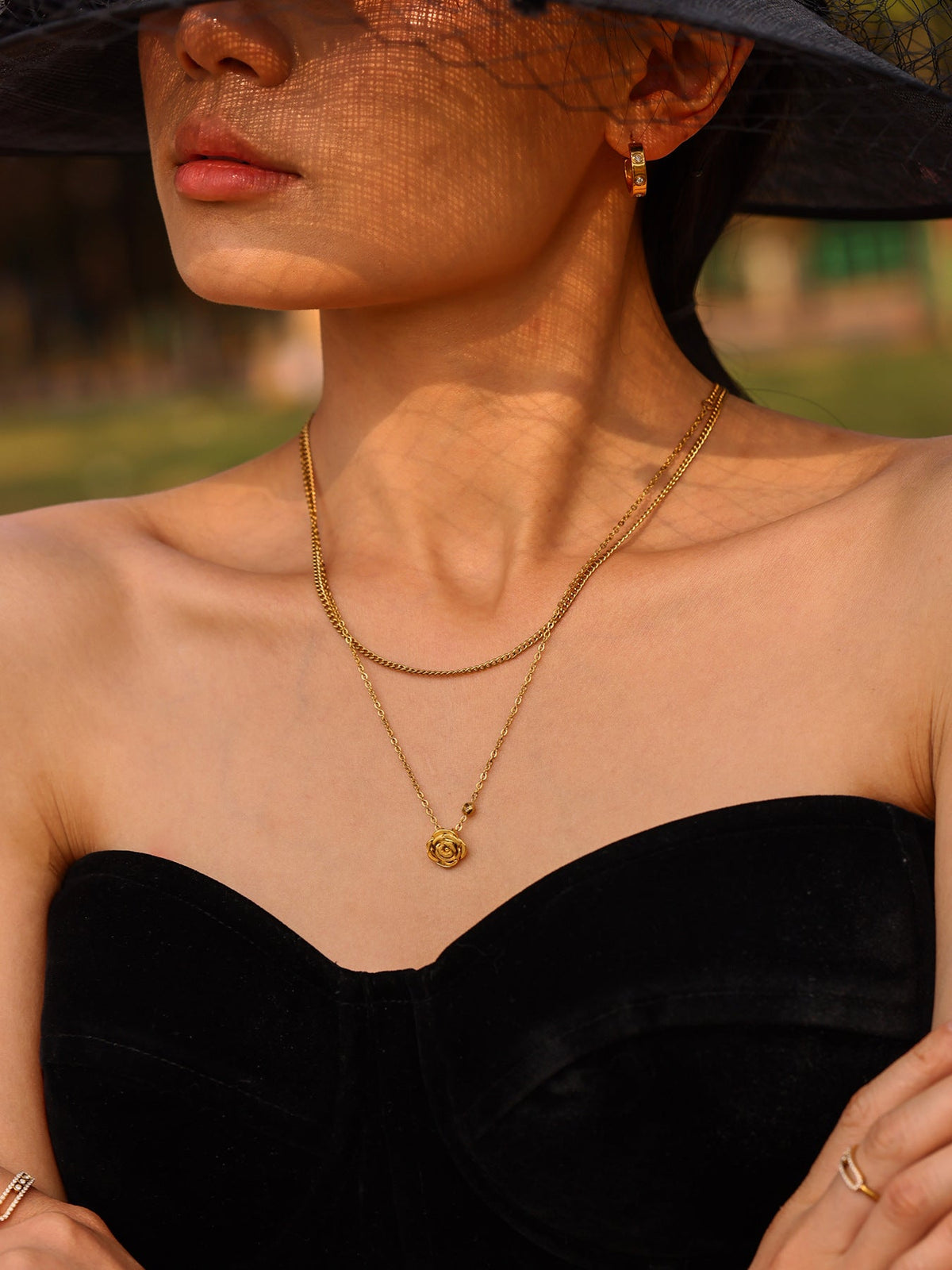 Blooming Rose Necklace - Moonix
