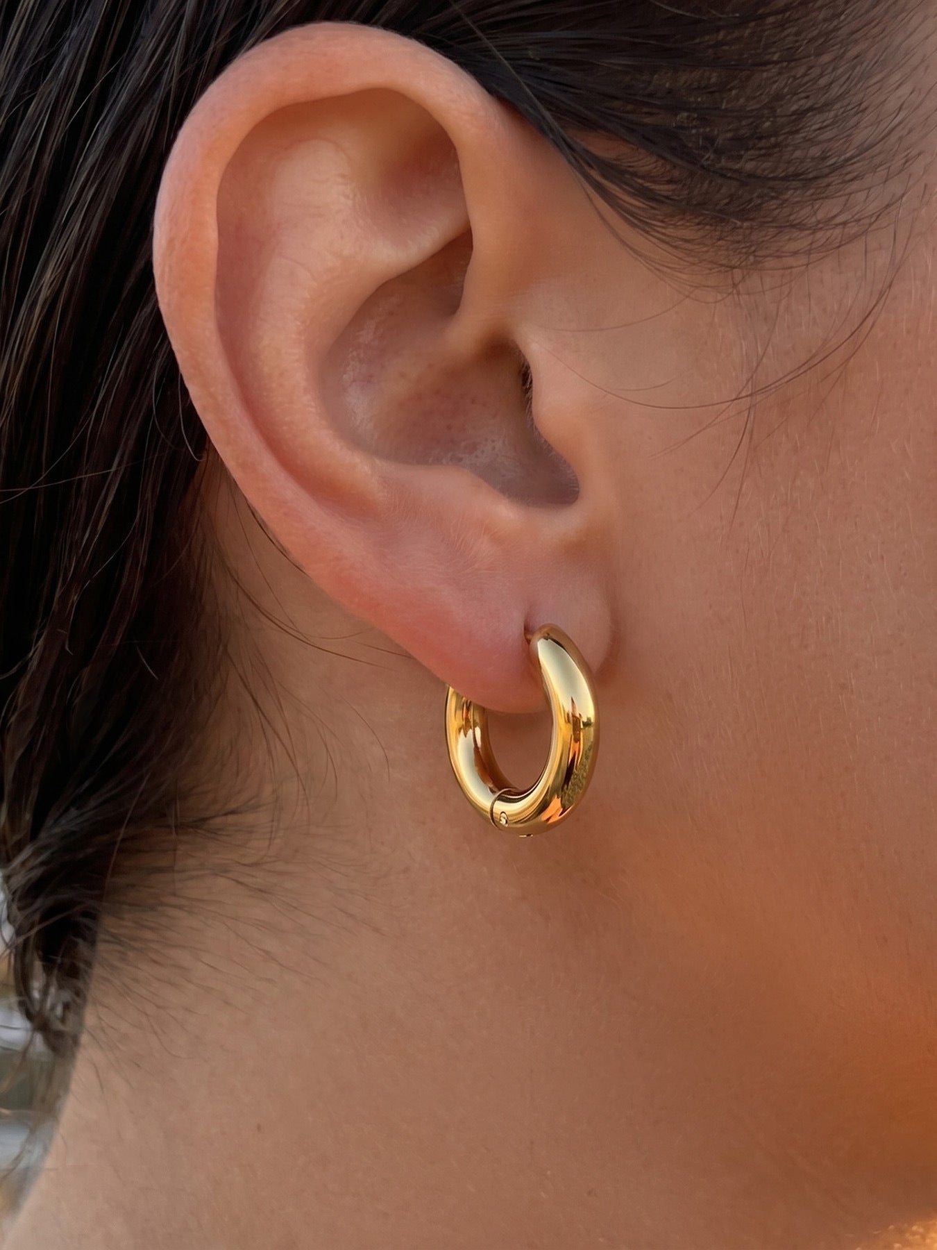 Chunky Hoop Earrings - Moonix