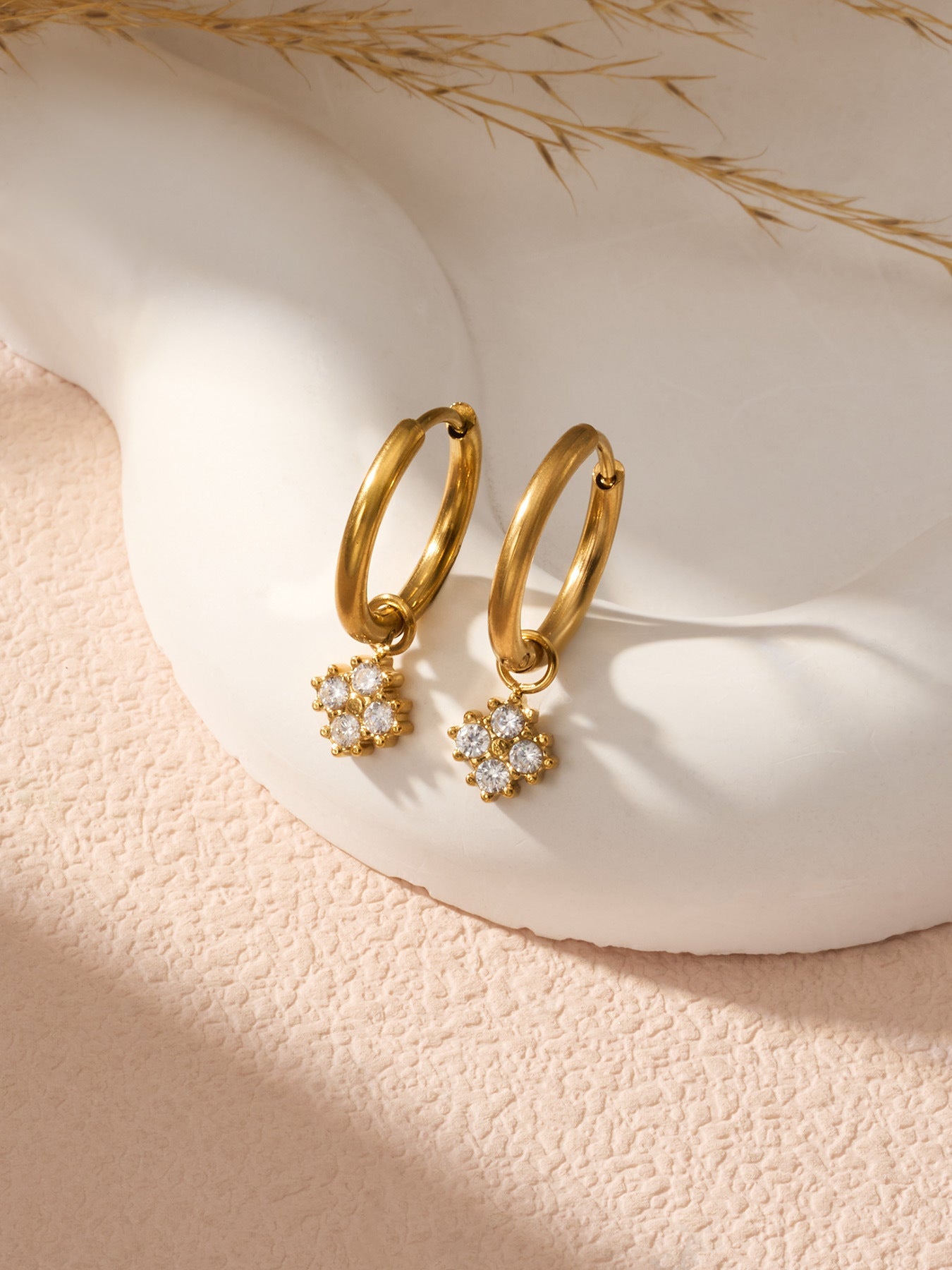Clover Plain Hoop Drop Earrings - Moonix
