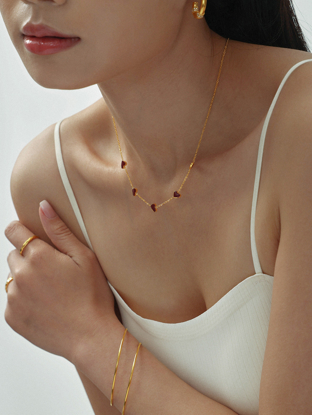Enamel Heart Necklace - Moonix