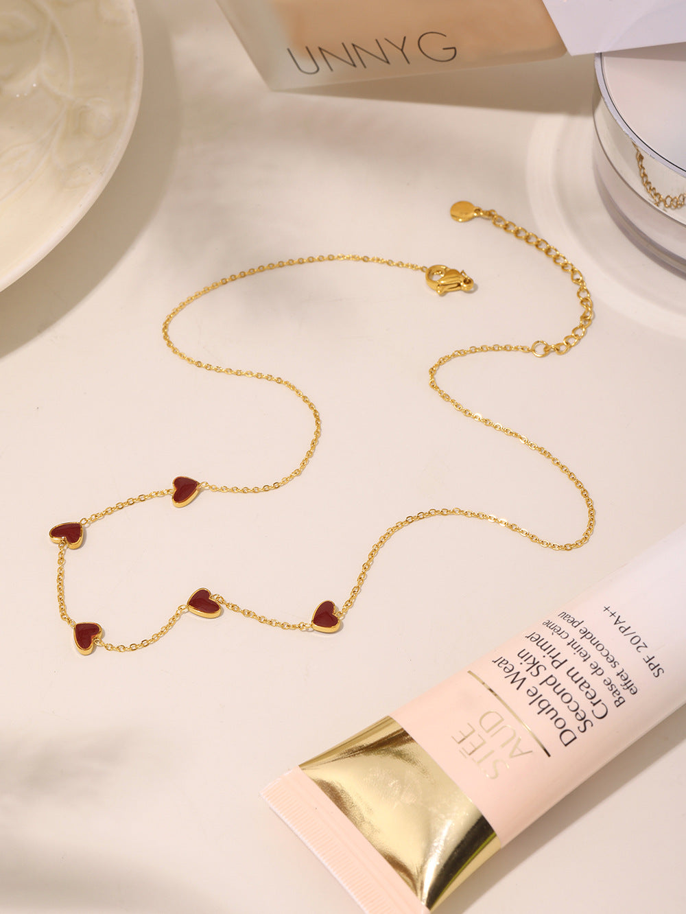 Enamel Heart Necklace - Moonix