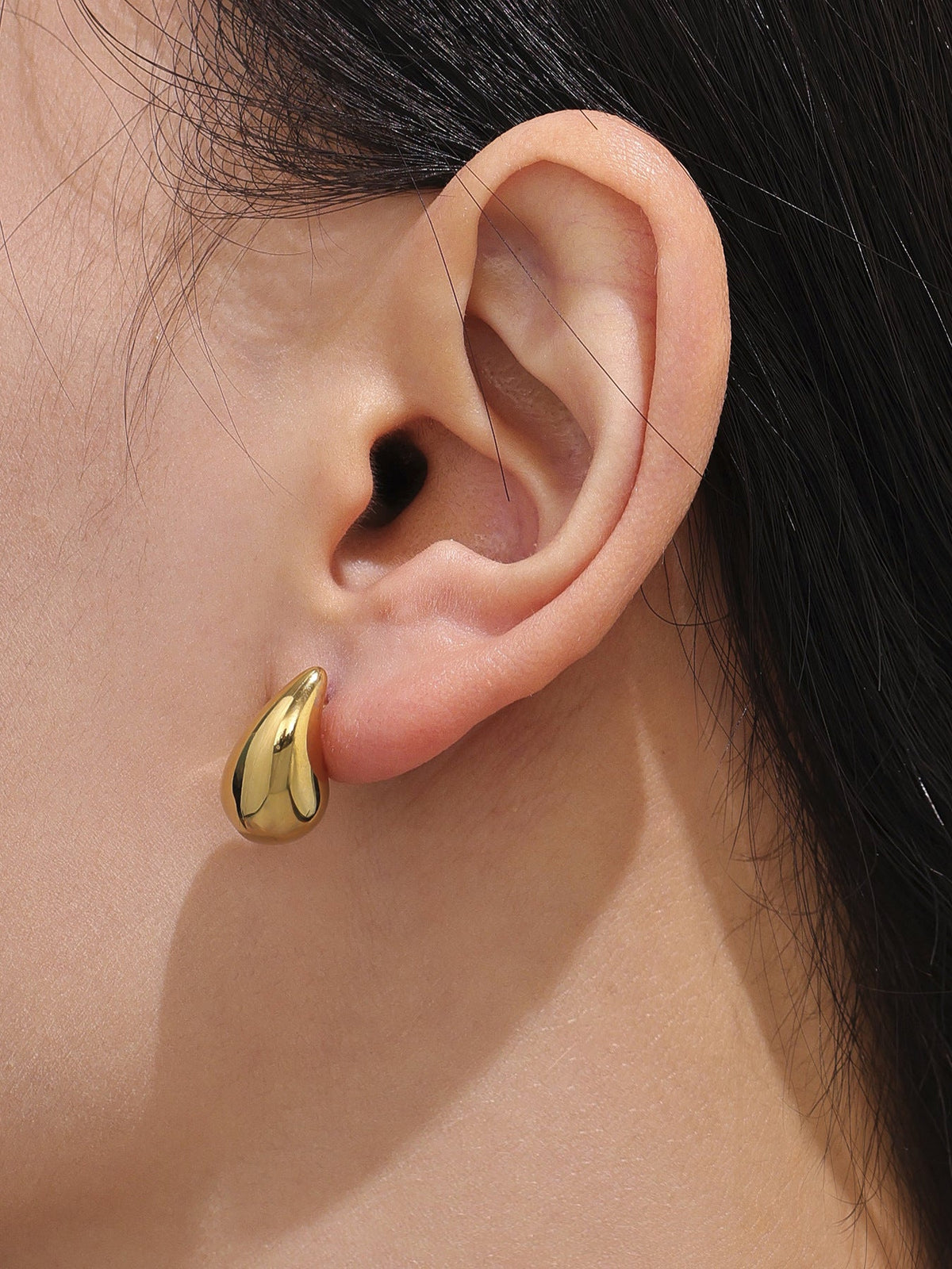 Essential Drop Stud Earrings - Moonix