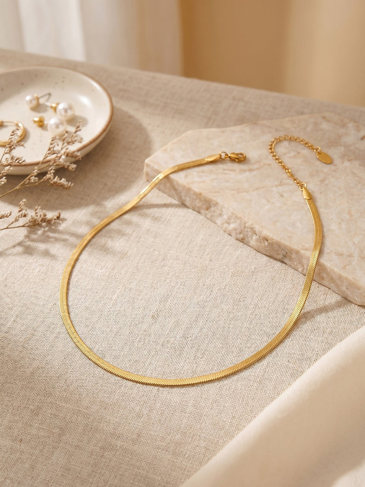 Essentials Snake Chain Bracelet - Moonix