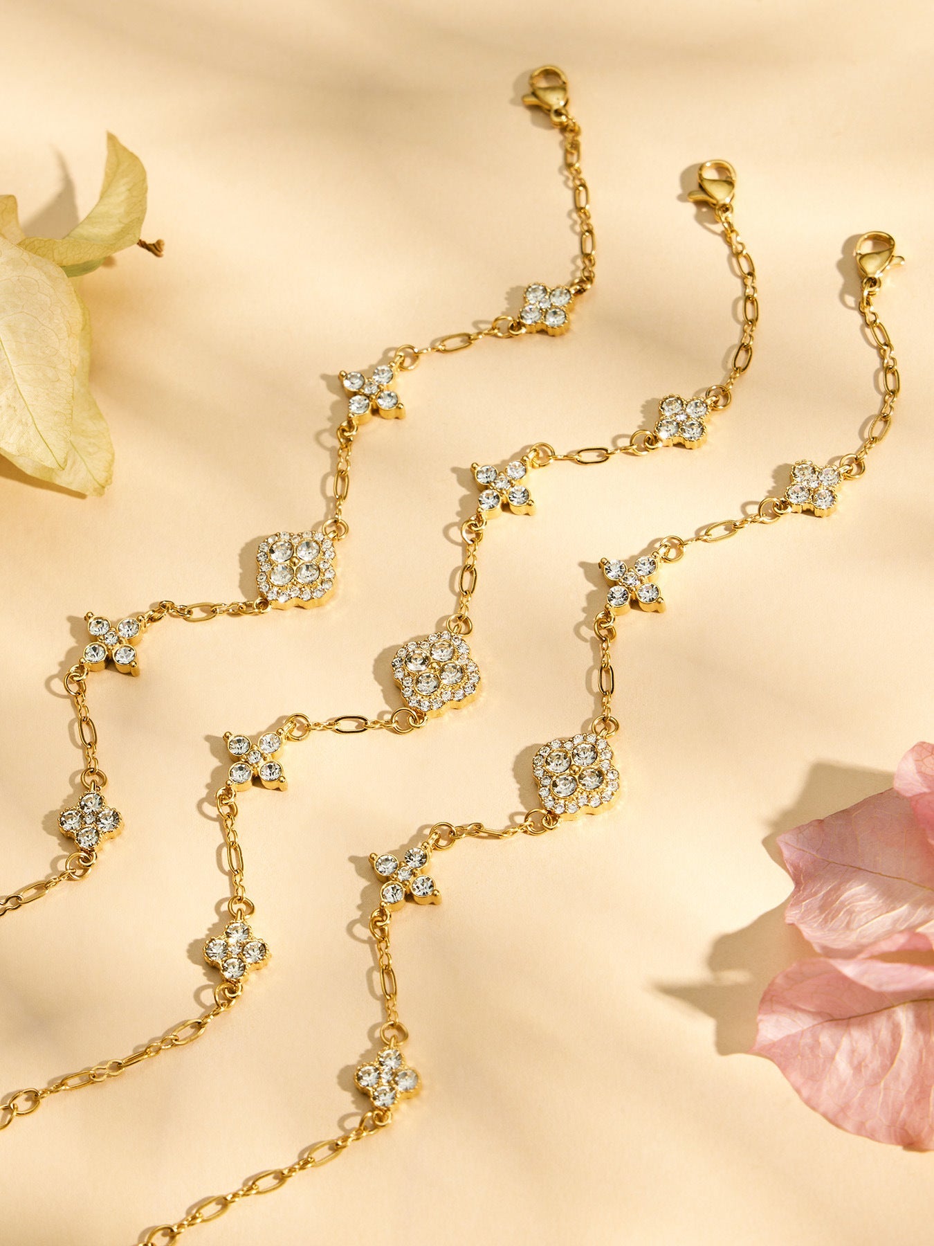 Fortune Clover Bracelet - Moonix