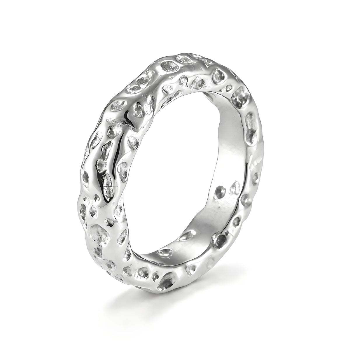 Hammered Crater Band Ring - Moonix