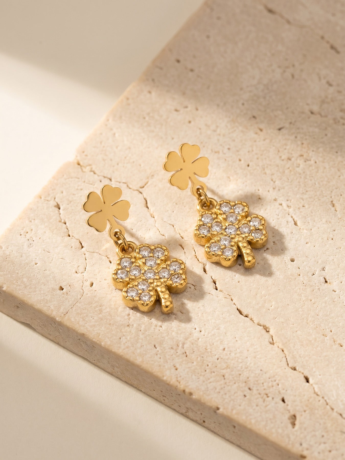 Lucky Charm Paw Print Drop Earrings - Moonix
