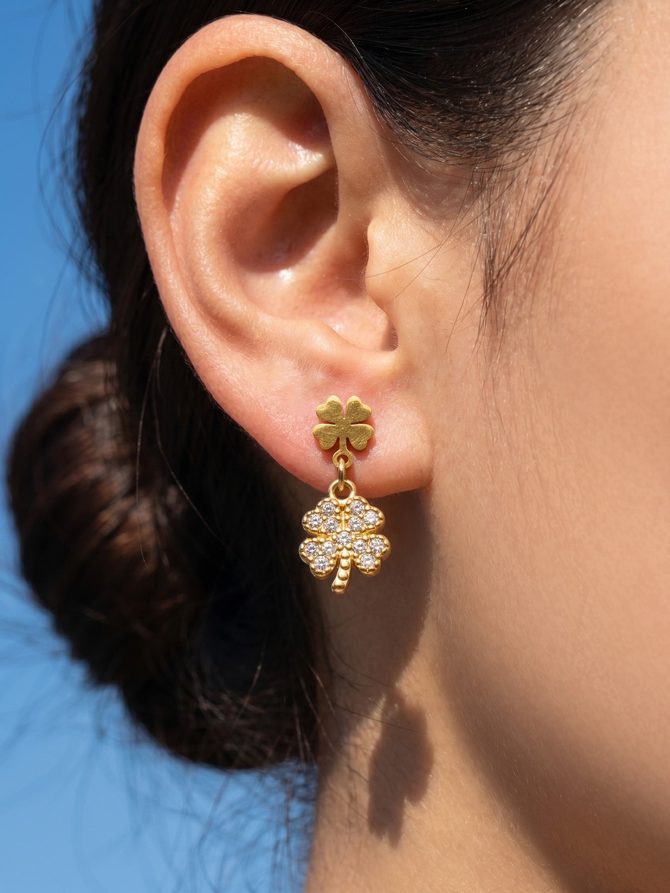 Lucky Charm Paw Print Drop Earrings - Moonix