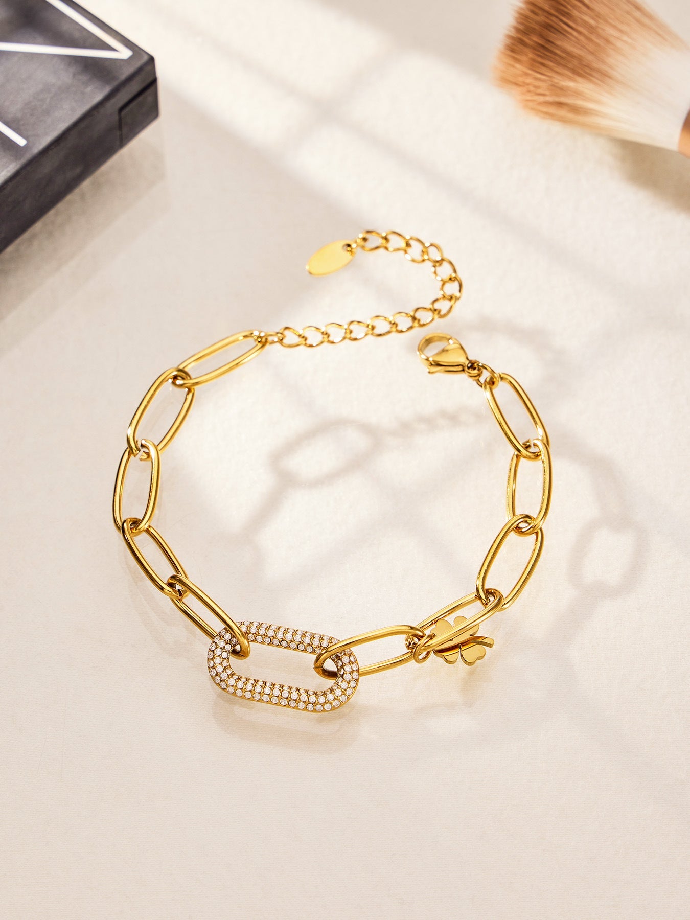 Lucky Clover Paperclip Bracelet - Moonix