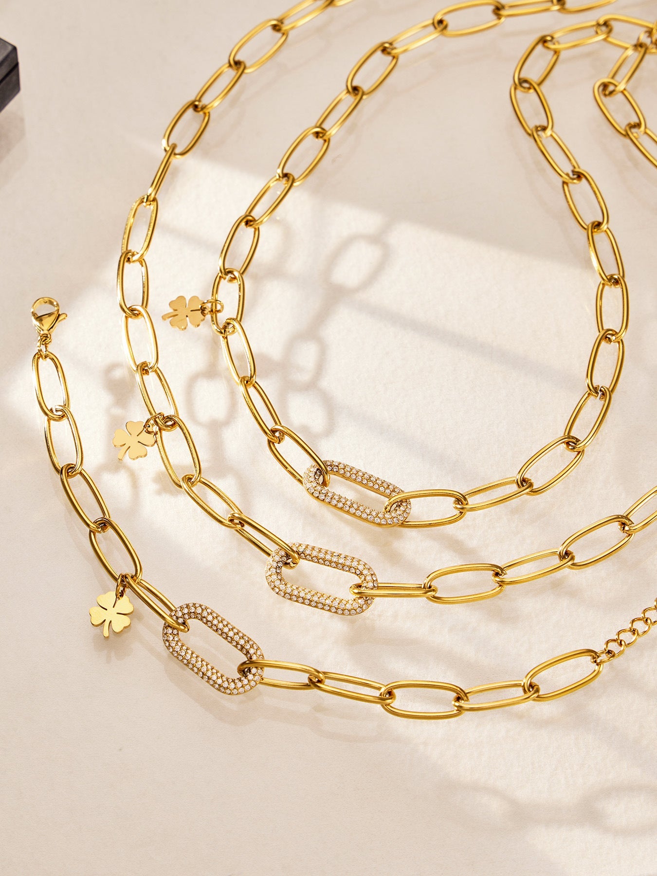 Lucky Clover Paperclip Bracelet - Moonix