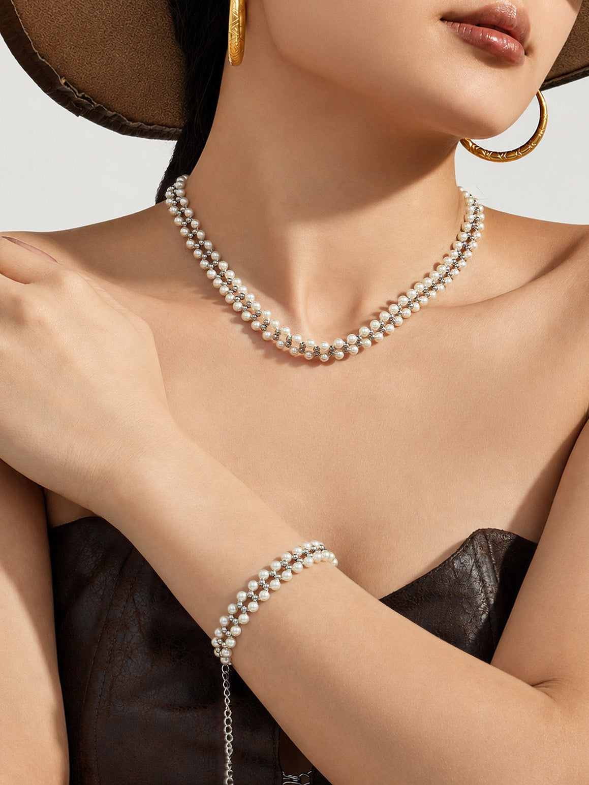 Lustre Pearl Bracelet - Moonix
