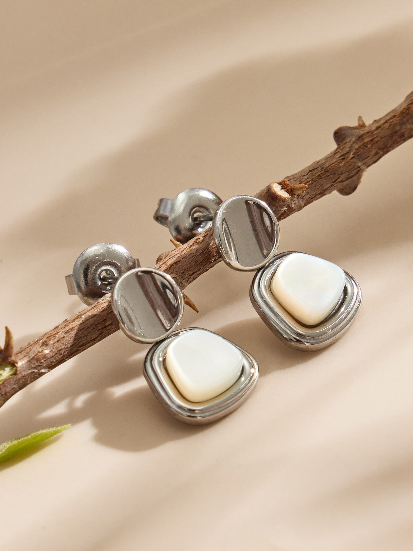 Lustre Pearl Drop Earrings - Moonix