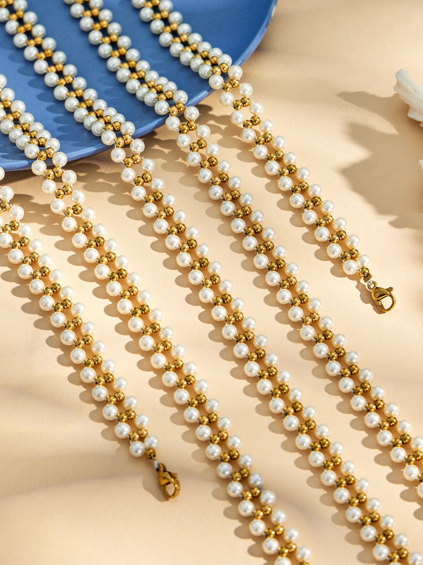 Lustre Pearl Bracelet - Moonix