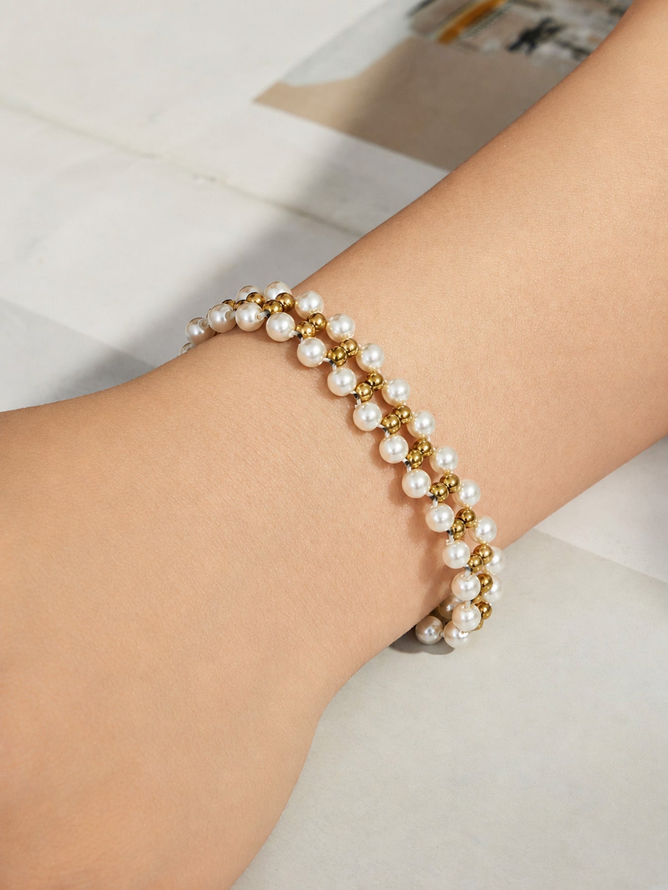 Lustre Pearl Bracelet - Moonix