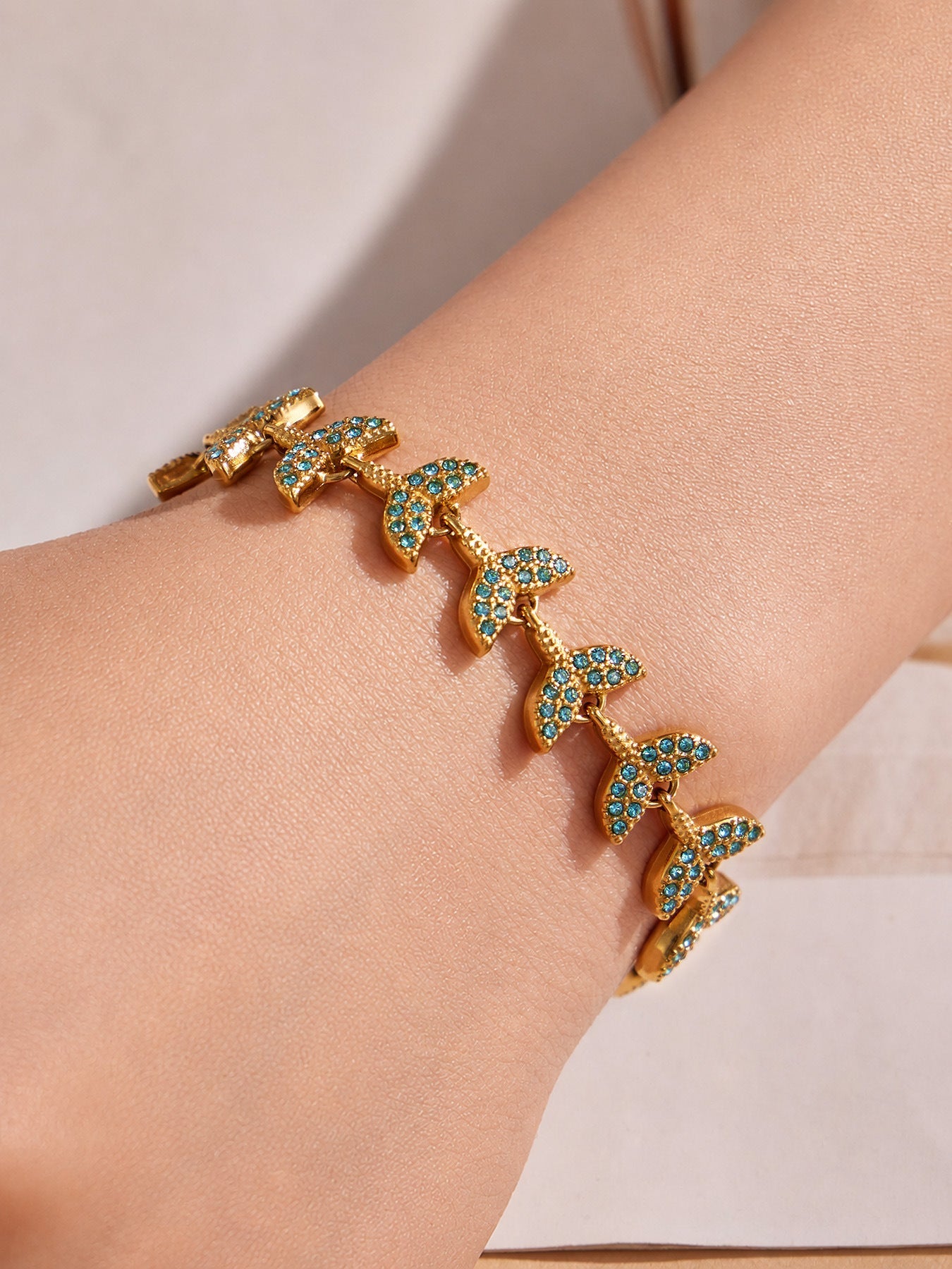 Mermaid Fin Chain Bracelet - Moonix