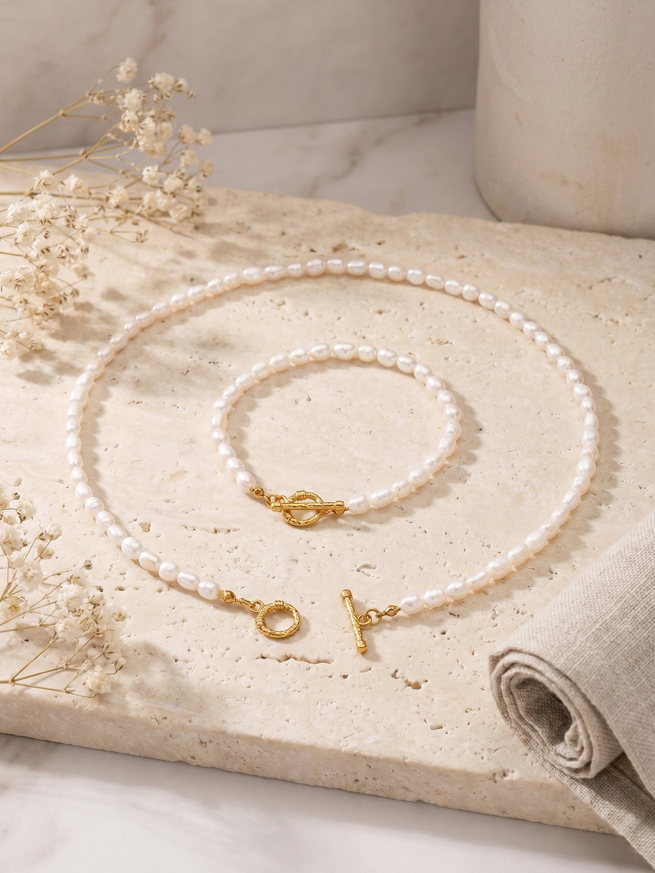 Milky Pearl Bracelet - Moonix