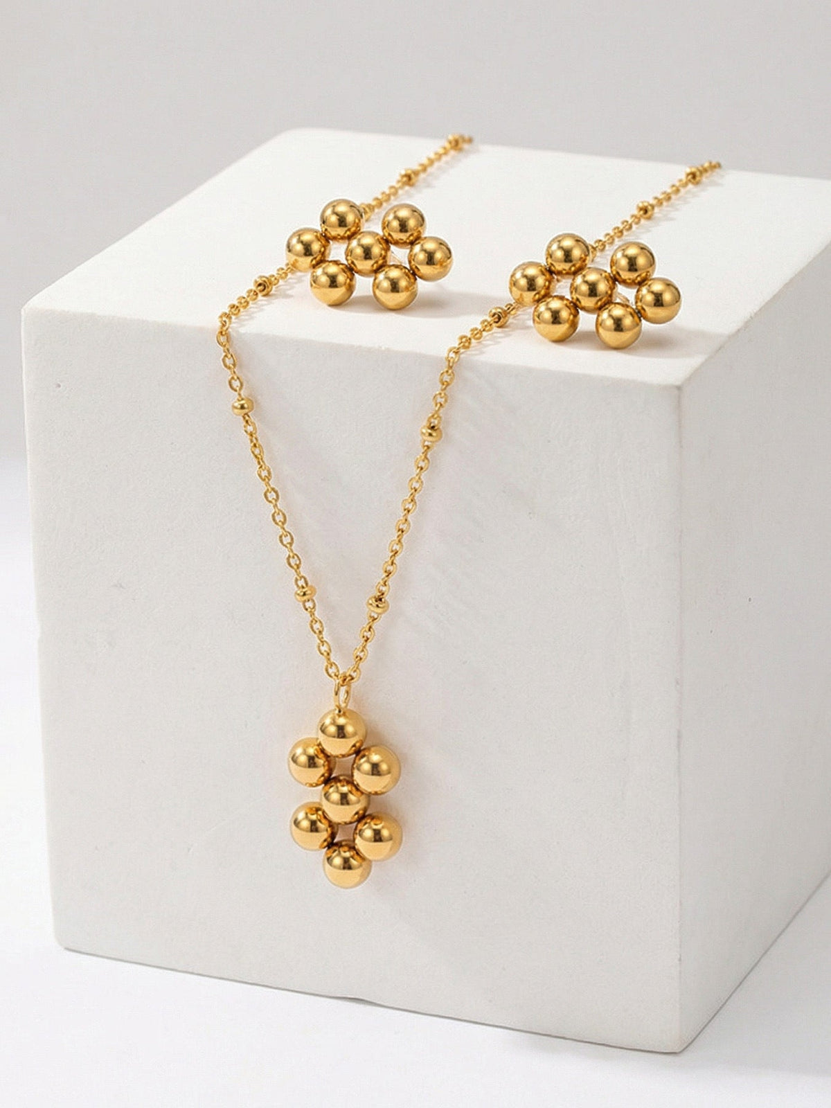 Sphere Cluster Earring - Moonix