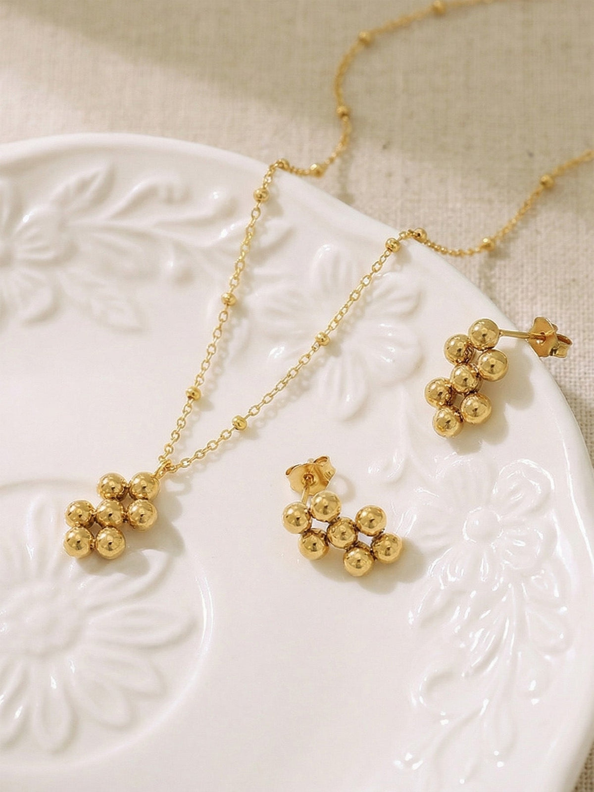 Sphere Cluster Earring - Moonix