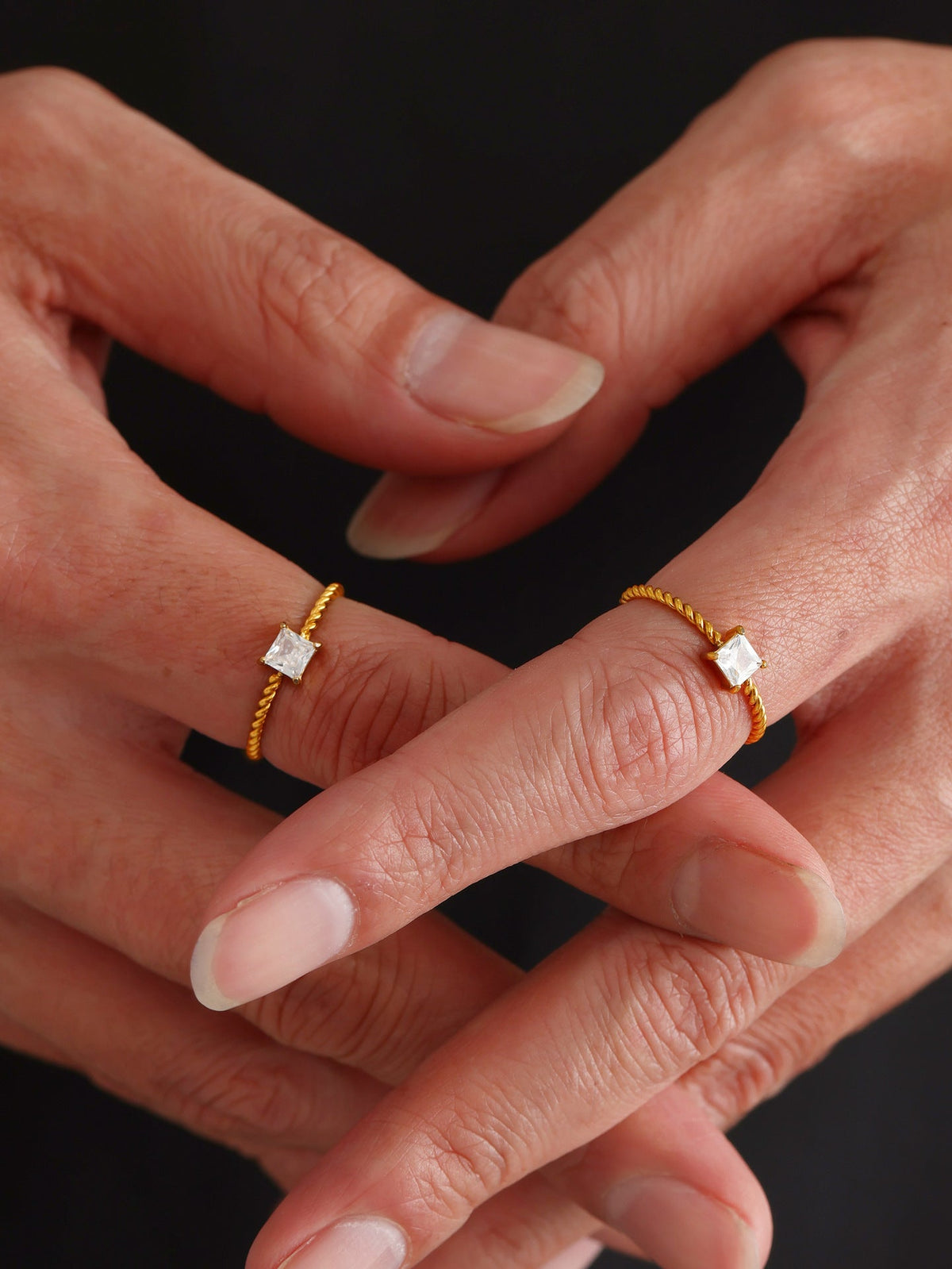Square Zircon Twisted Ring - Moonix