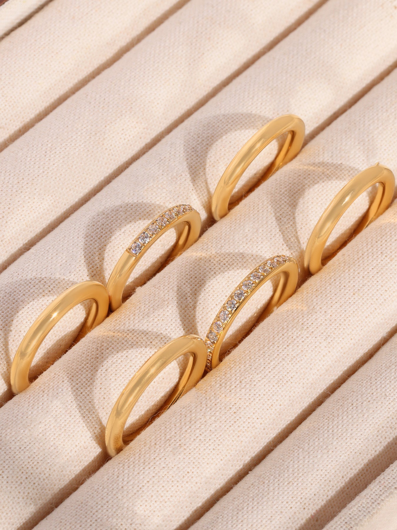Stackable Triple Band Ring - Moonix