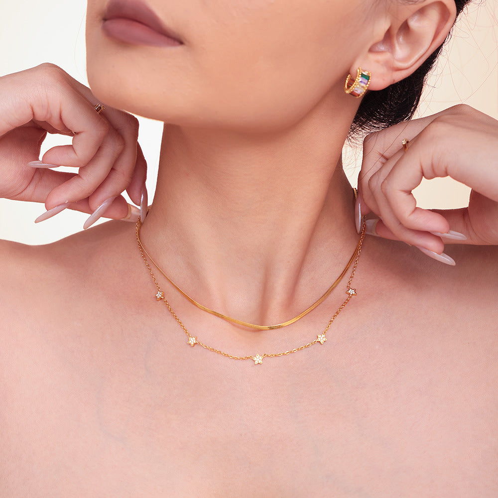 Star Zircon Station Necklace - Moonix