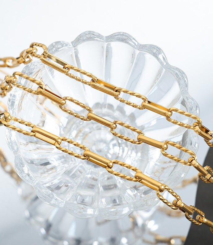 Twisted Paperclip Link Bracelet - Moonix