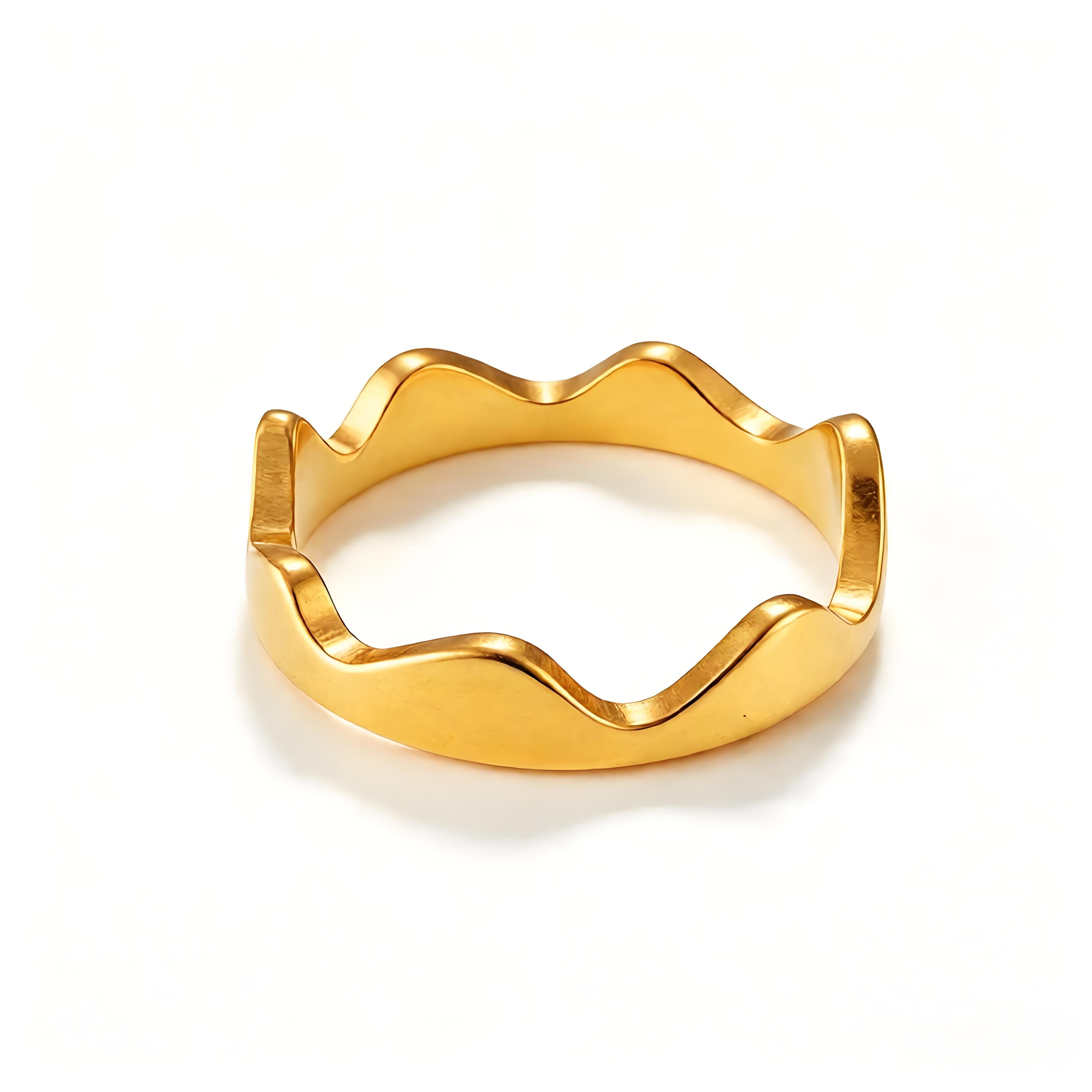 Wavy Crown Ring - Moonix